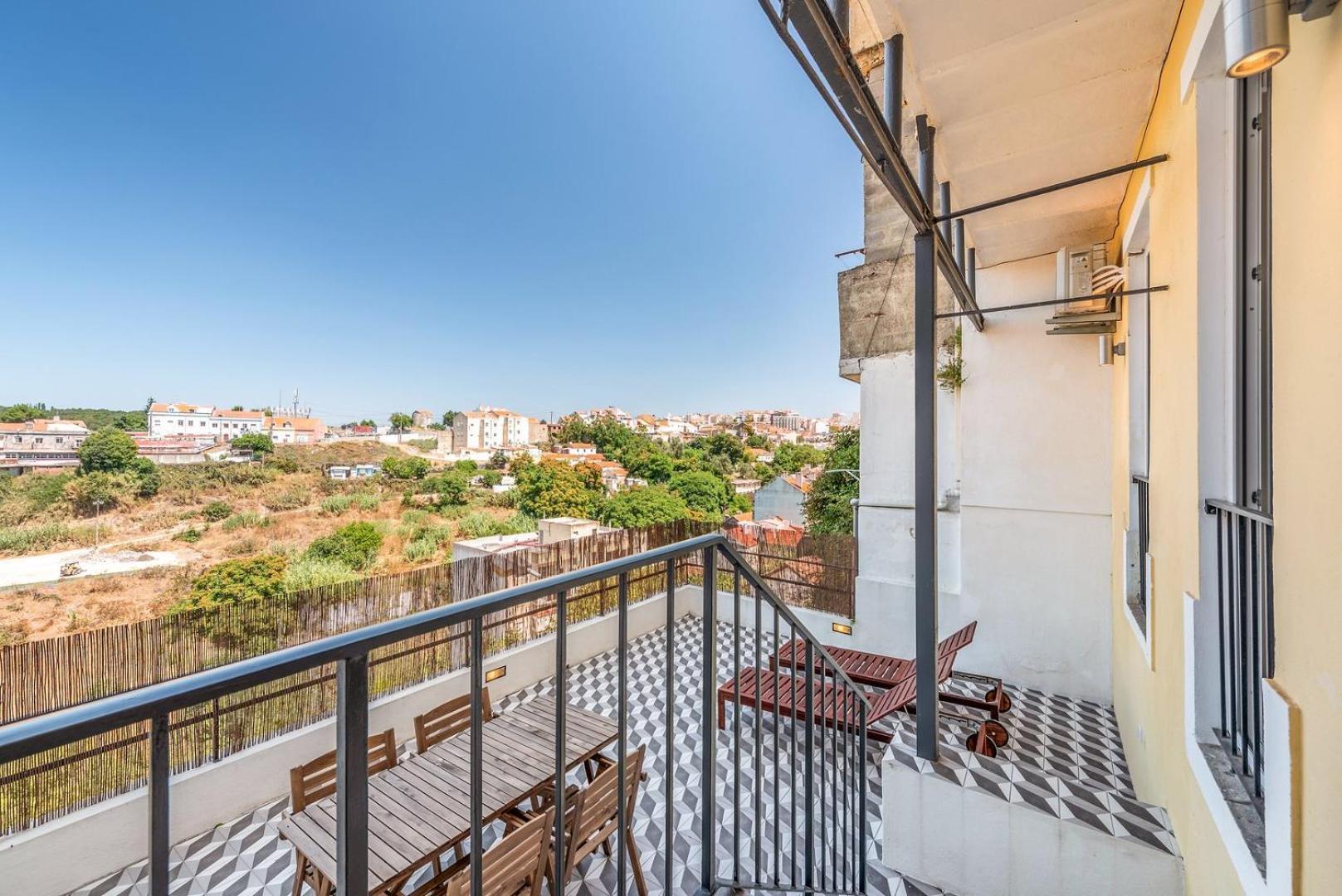 Апартаменты Guestready - Mosaic Terrace Лиссабон Экстерьер фото